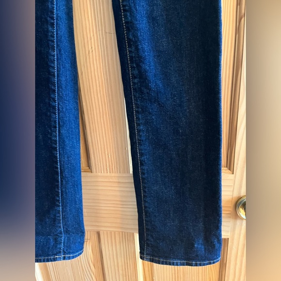 Eddie Bauer Slightly Curvy straight leg size 8L Blue Jeans - Picture 5 of 11